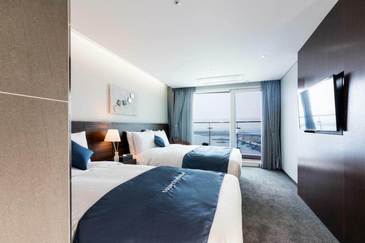 Co-Op City Hotel Harborview Seogwipo Eksteriør billede